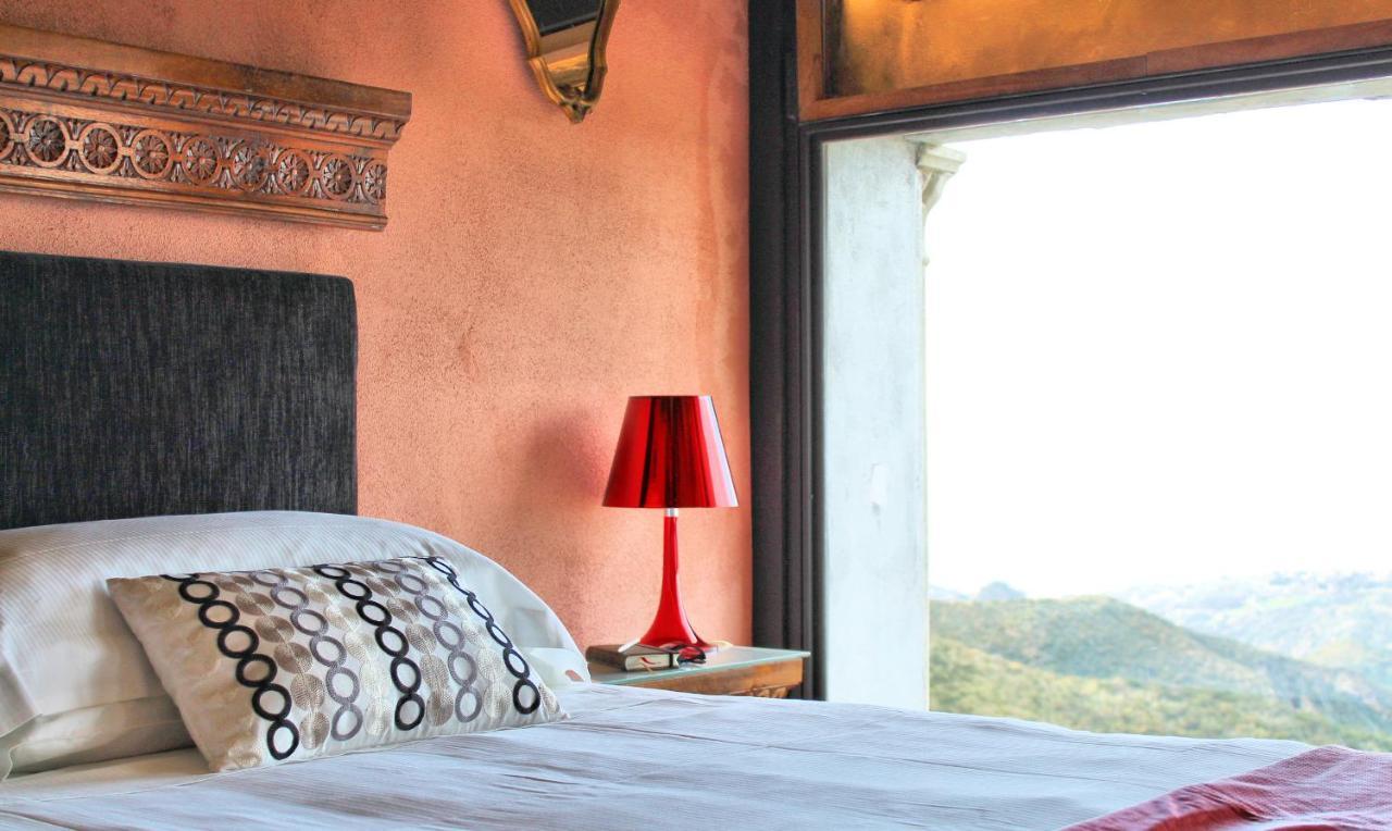 Villa Musolino - Country Resort Messina Buitenkant foto
